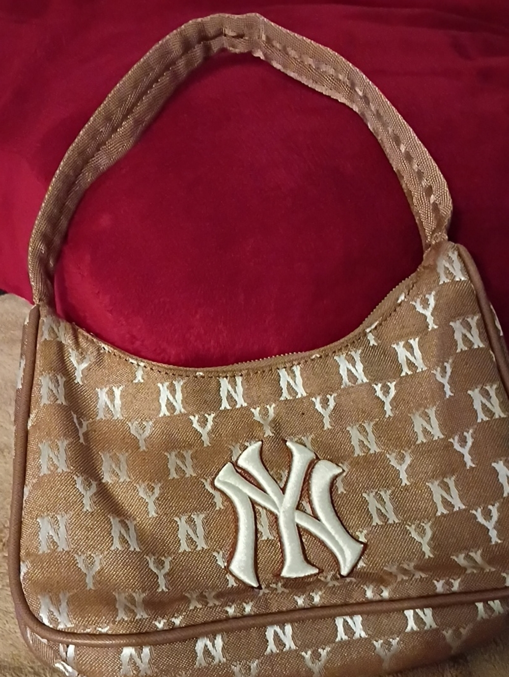 New York Logo Brown Shoulder Bag